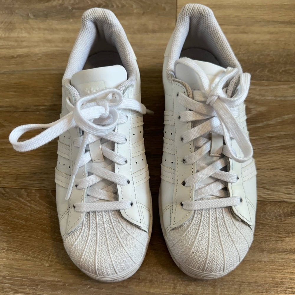 Adidas Superstar